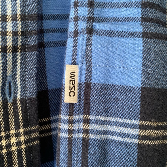 WESC XXL relaxed fit flannel - Picture 2 of 3
